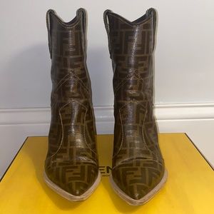 FENDI All Over Logo Boots